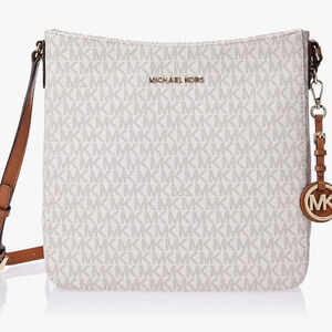 EUC Michael Kors Jet Set Travel Large Messenger Crossbody Bag in Vanilla